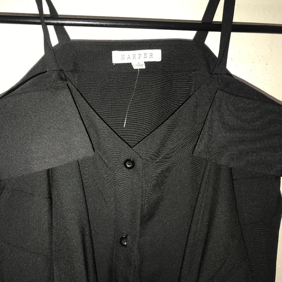 blouse - Picture 3 of 6